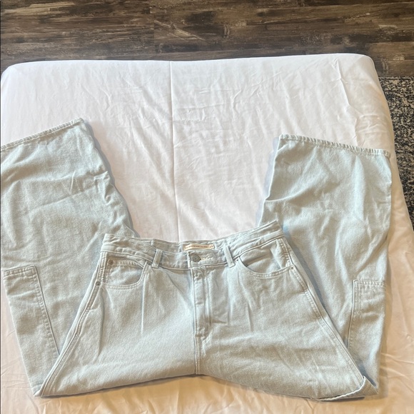 Levi’s High waisted Cropped Wide Leg Jeans size 29 - Picture 1 of 5